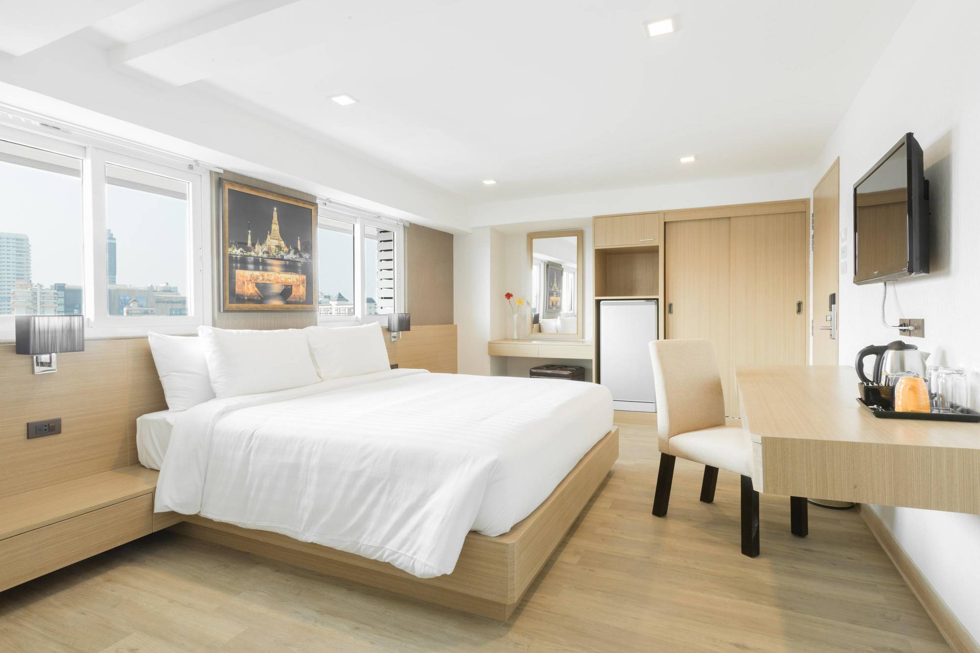 Adelphi Pattaya Hotel Bagian luar foto